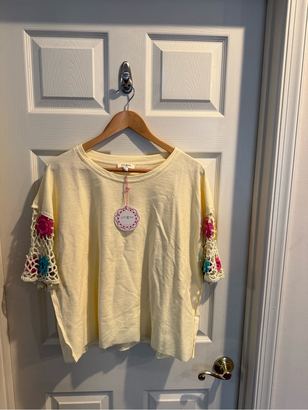 Umgee Cream Yellow Short-Sleeve Top with Crochet Floral Sleeves